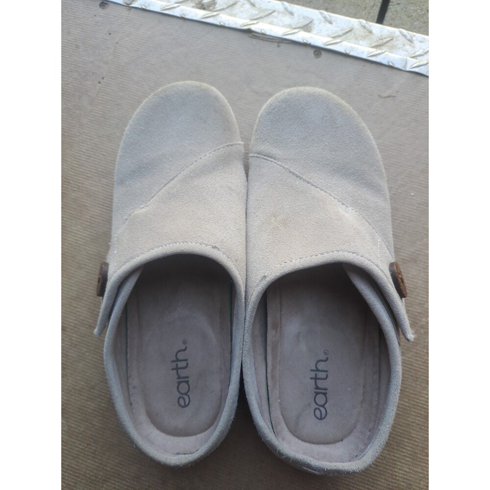 Eath Shoe Ezra Beige Slip On Clog Womens Size 9